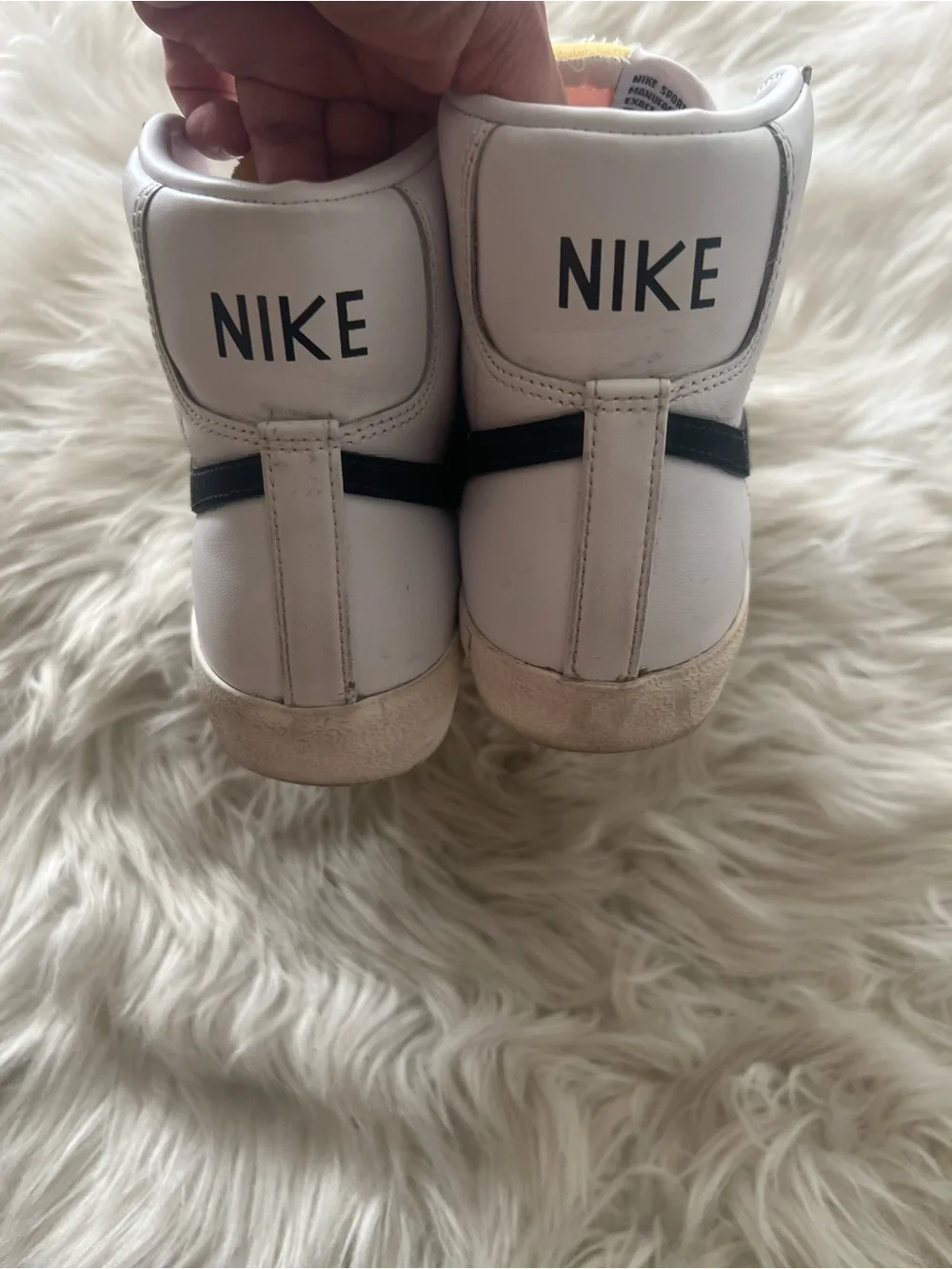 Nike blazer mid